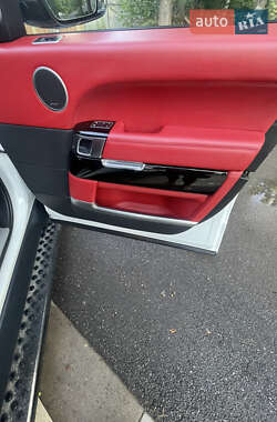 Внедорожник / Кроссовер Land Rover Range Rover 2013 в 