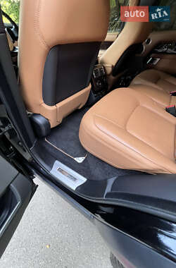 Внедорожник / Кроссовер Land Rover Range Rover 2019 в 
