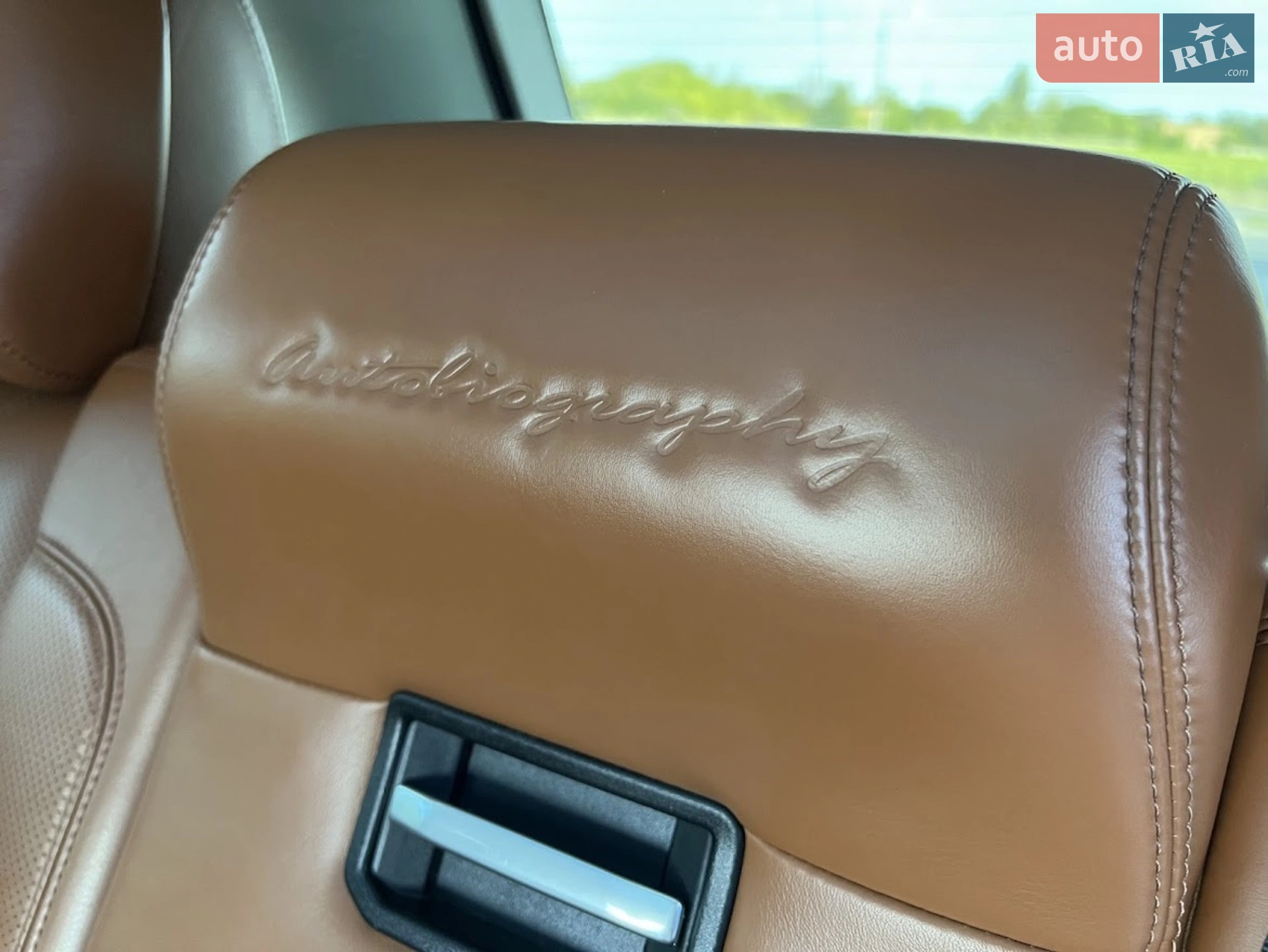 2013 Land Rover Range Rover - мініатюра 28
