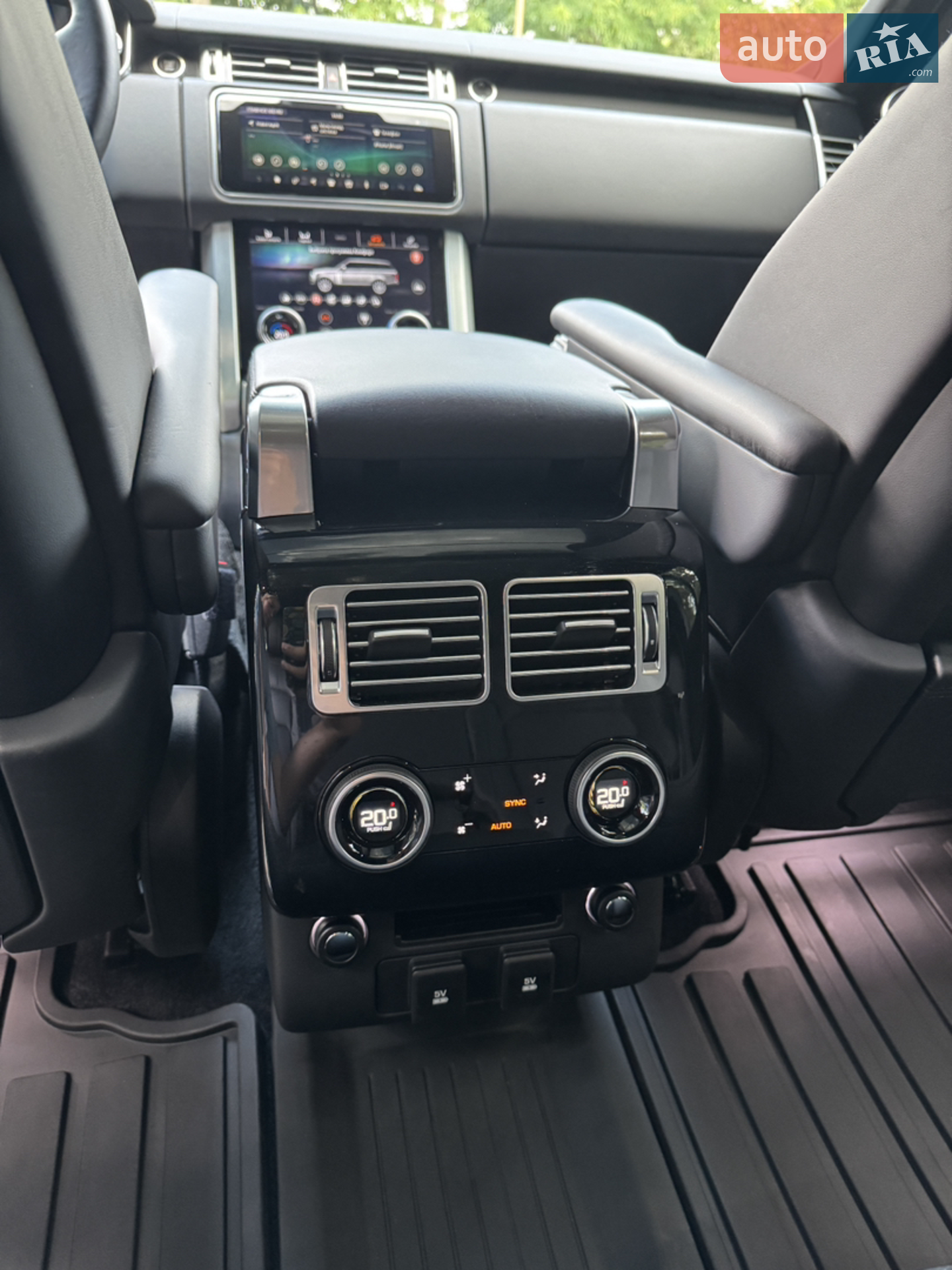 2020 Land Rover Range Rover - мініатюра 26