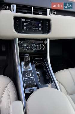 Внедорожник / Кроссовер Land Rover Range Rover 2016 в 