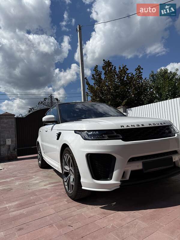 Внедорожник / Кроссовер Land Rover Range Rover 2016 в 