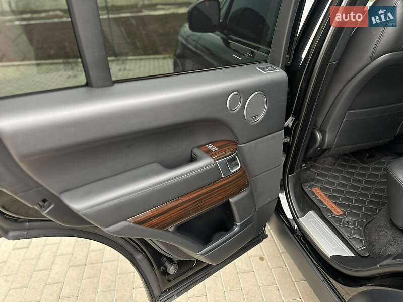 Внедорожник / Кроссовер Land Rover Range Rover 2015 в Луцке фото 30 Внедорожник / Кроссовер Land Rover Range Rover 2015 в Луцке