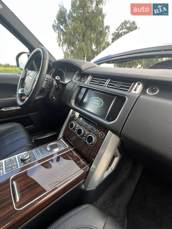 Внедорожник / Кроссовер Land Rover Range Rover 2015 в Дубно
