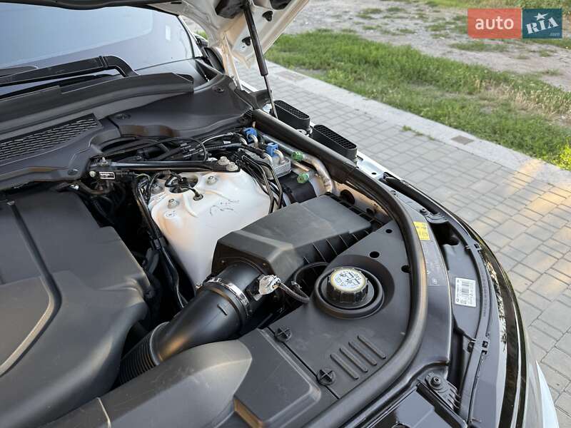 Внедорожник / Кроссовер Land Rover Range Rover 2016 в Виннице