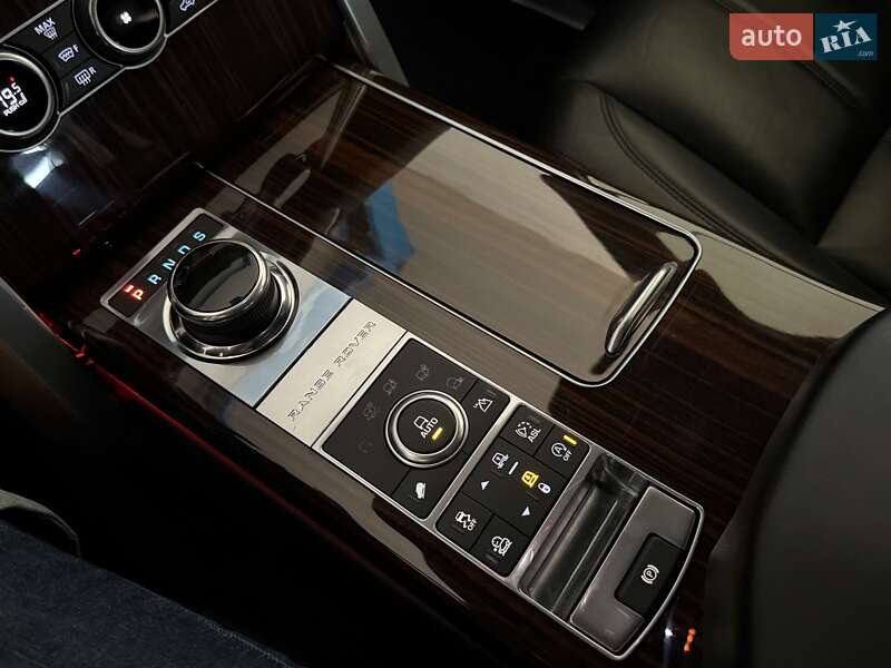 Внедорожник / Кроссовер Land Rover Range Rover 2016 в Виннице