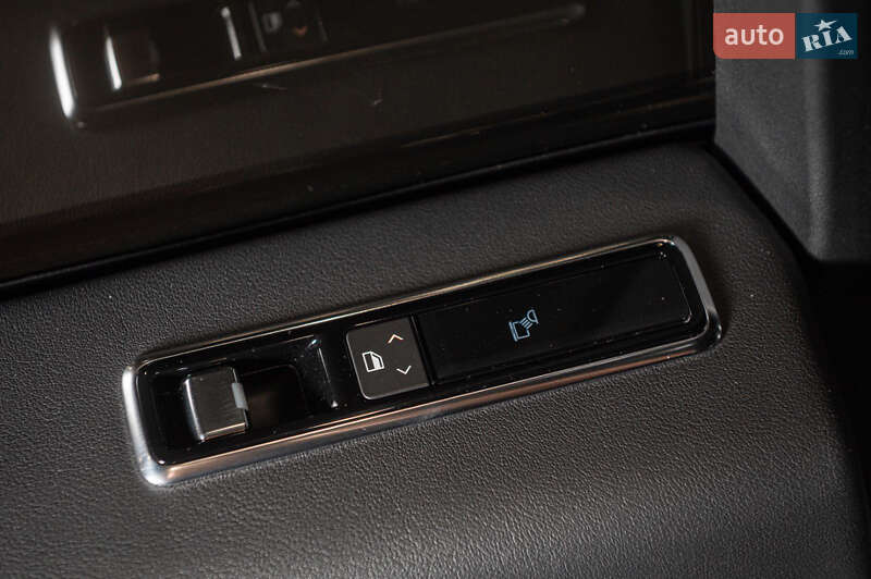 Позашляховик / Кросовер Land Rover Range Rover 2018 в Одесі