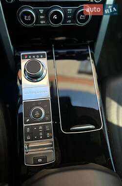 Внедорожник / Кроссовер Land Rover Range Rover 2016 в 