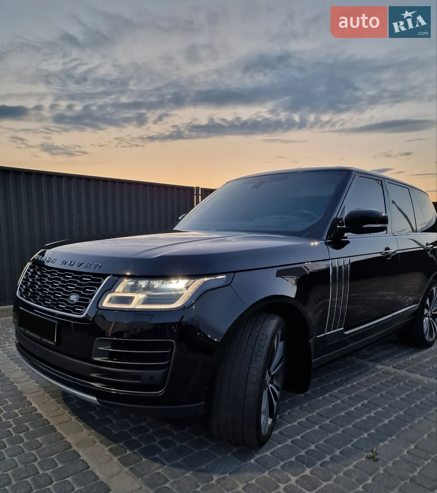 2020 Land Rover Range Rover - мініатюра 3