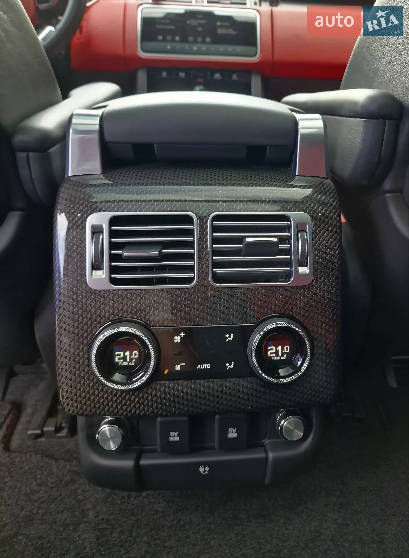 2020 Land Rover Range Rover - мініатюра 25