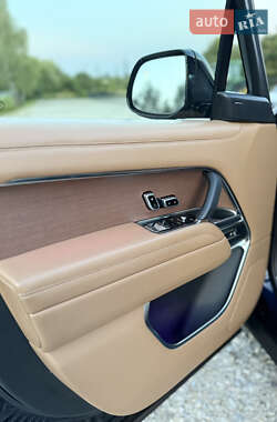 Внедорожник / Кроссовер Land Rover Range Rover 2023 в 