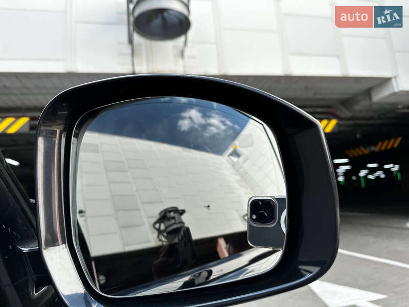 Внедорожник / Кроссовер Land Rover Range Rover 2017 в Киеве