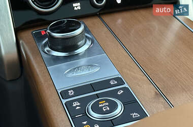 Внедорожник / Кроссовер Land Rover Range Rover 2019 в 