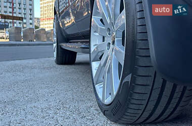 Внедорожник / Кроссовер Land Rover Range Rover 2011 в 