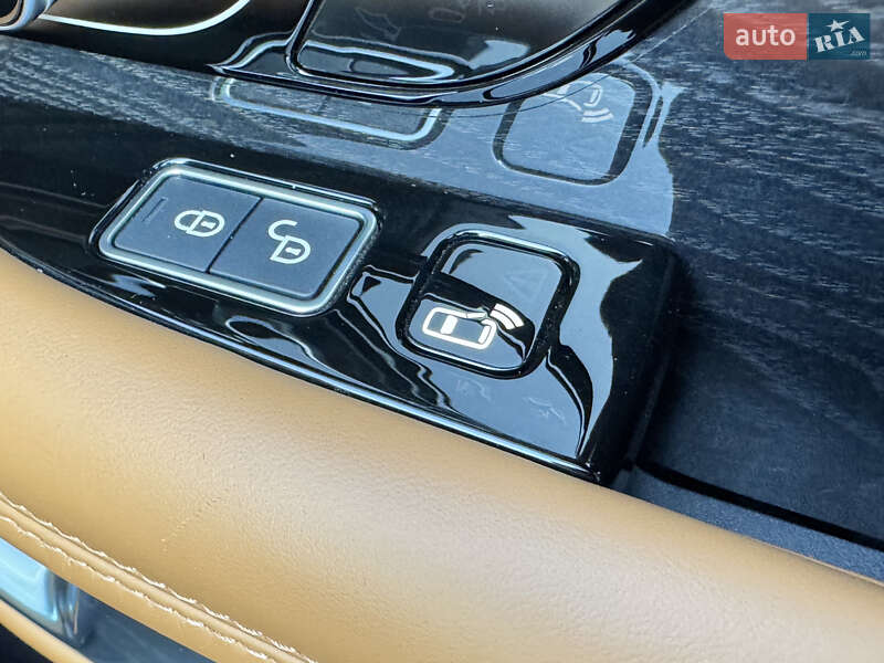 Внедорожник / Кроссовер Land Rover Range Rover 2020 в Киеве