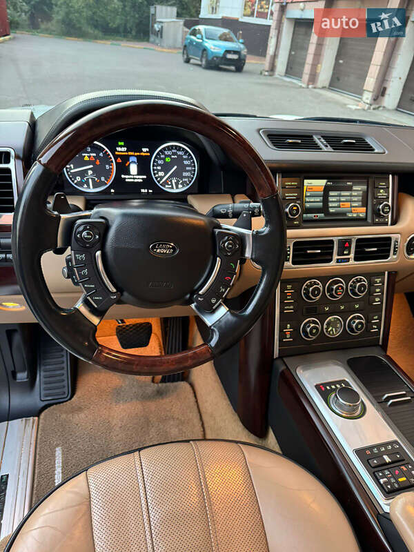 Позашляховик / Кросовер Land Rover Range Rover 2012 в Києві