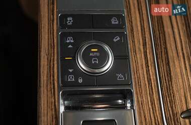 Внедорожник / Кроссовер Land Rover Range Rover 2018 в 