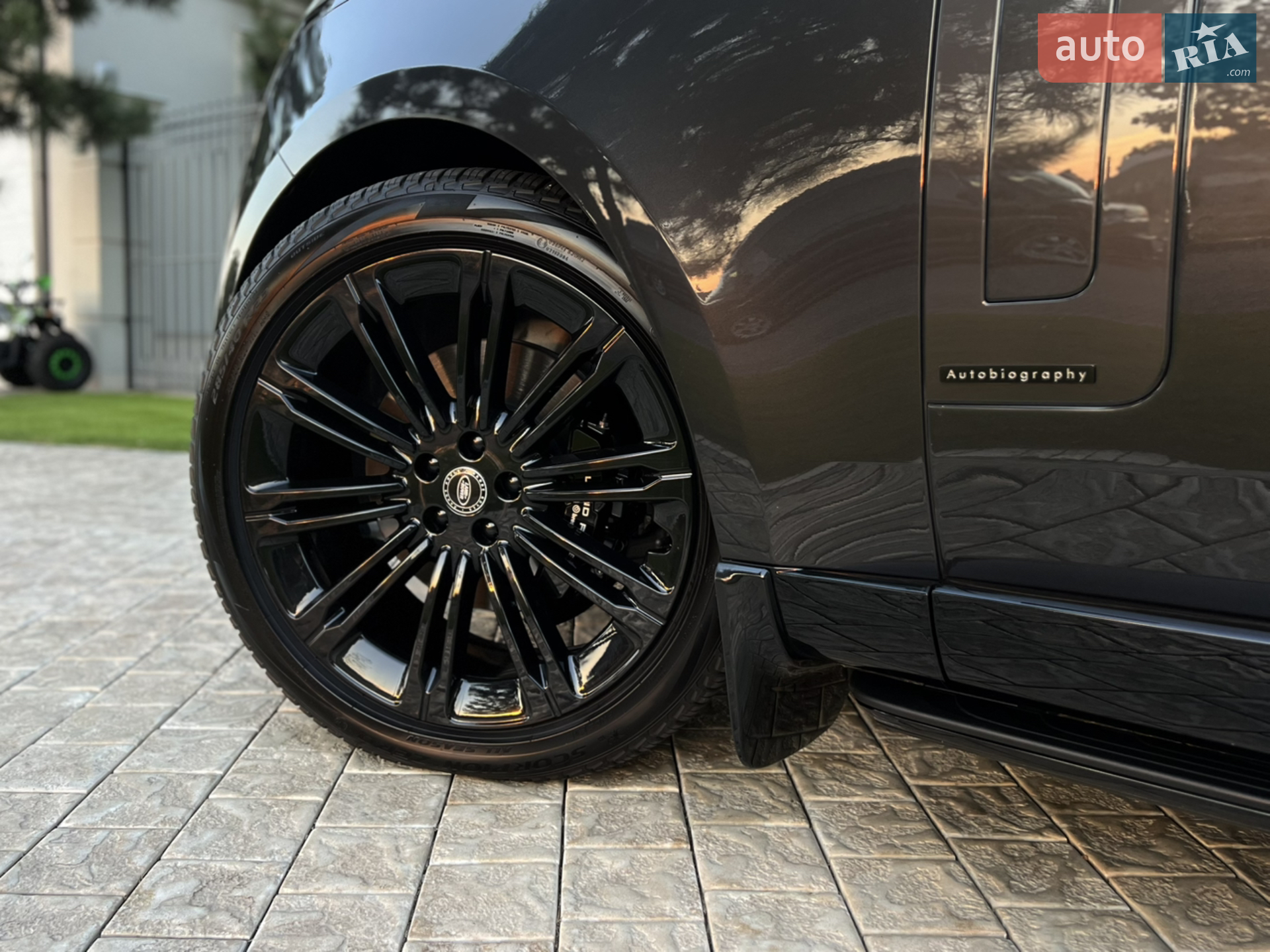 2023 Land Rover Range Rover - мініатюра 24