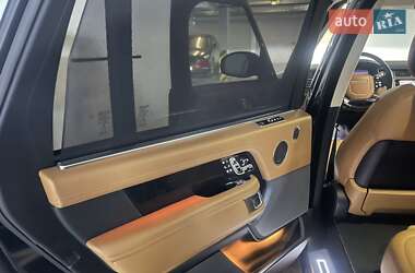 Внедорожник / Кроссовер Land Rover Range Rover 2018 в 