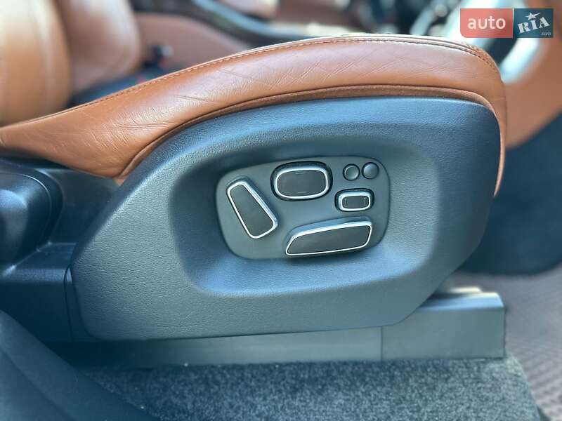 Внедорожник / Кроссовер Land Rover Range Rover 2014 в Житомире