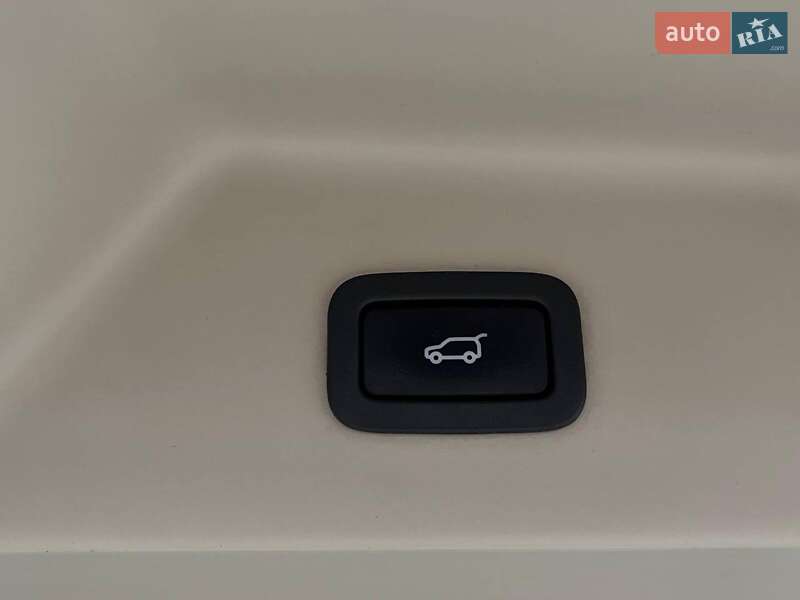 Позашляховик / Кросовер Land Rover Range Rover 2014 в Львові фото 23 Позашляховик / Кросовер Land Rover Range Rover 2014 в Львові