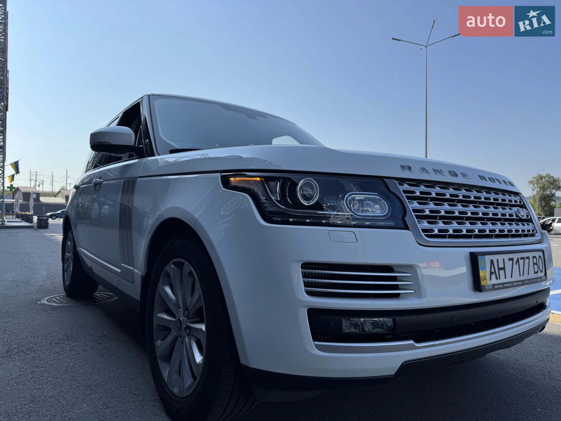 2013 Land Rover Range Rover - мініатюра 3