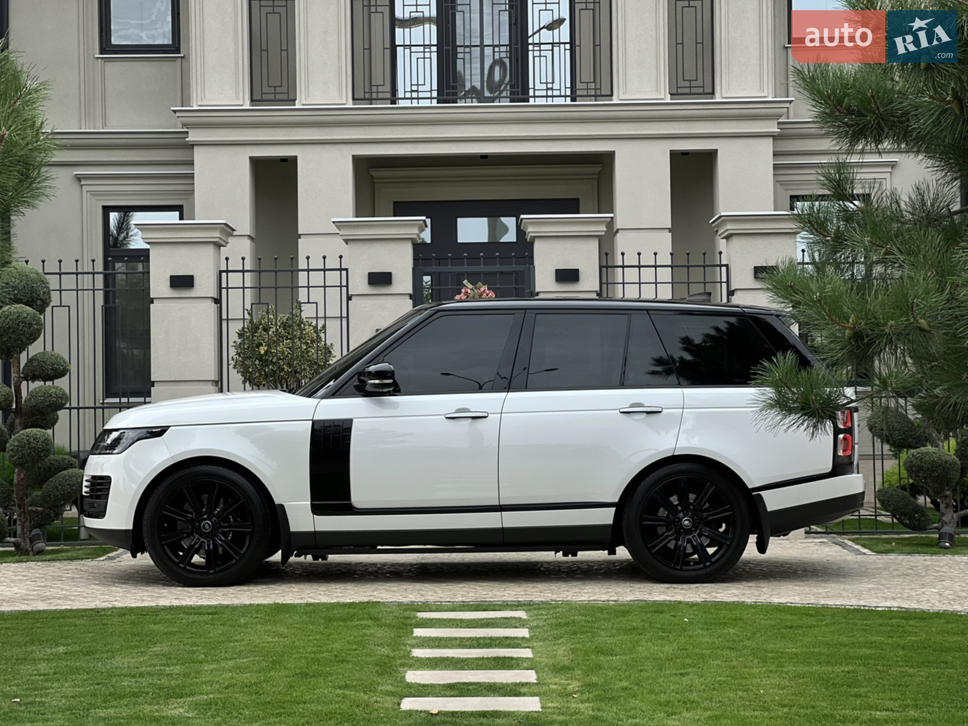 2018 Land Rover Range Rover - мініатюра 9
