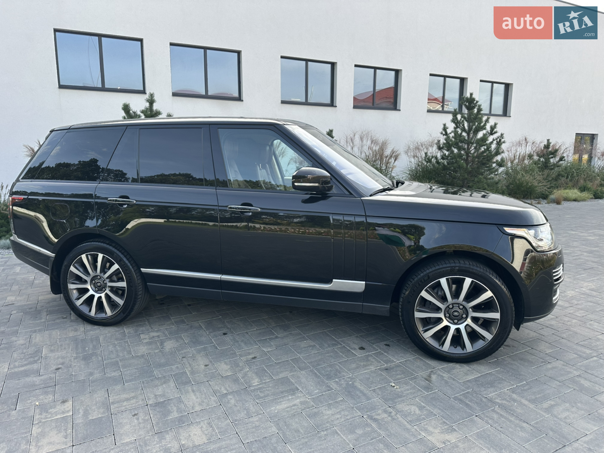 2015 Land Rover Range Rover - мініатюра 12