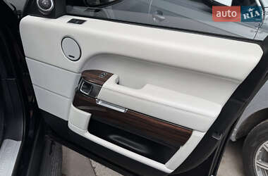 Внедорожник / Кроссовер Land Rover Range Rover 2017 в 