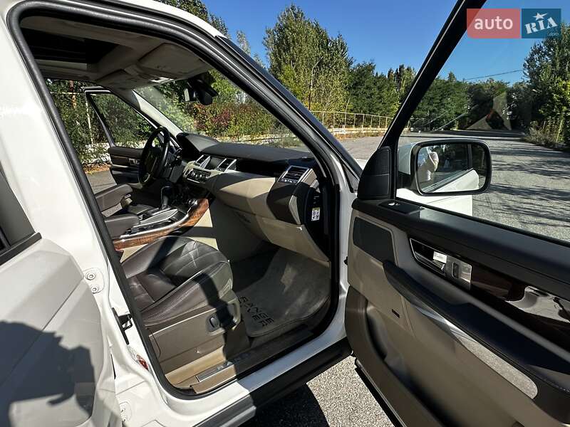 Внедорожник / Кроссовер Land Rover Range Rover 2010 в Киеве