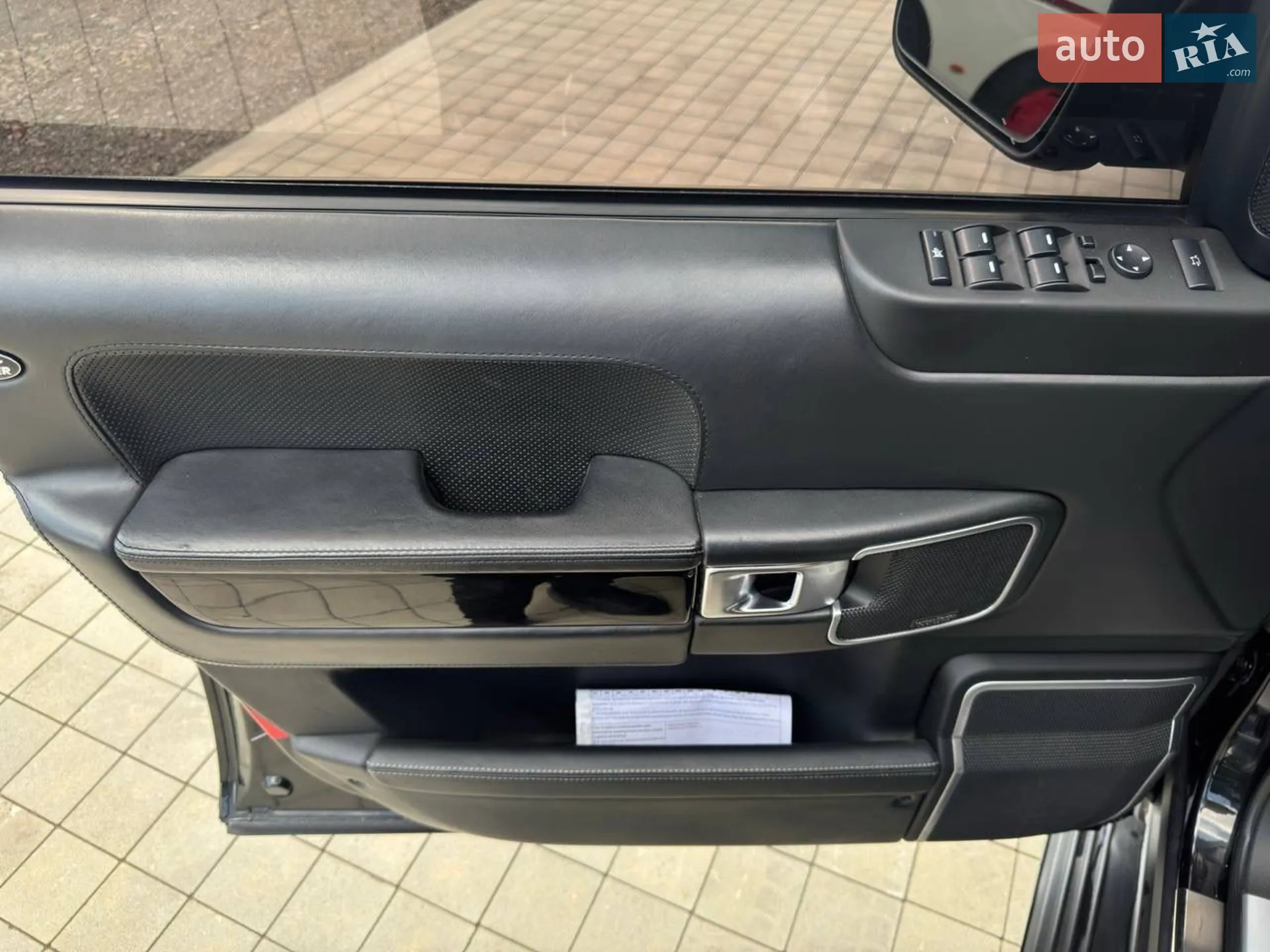 2011 Land Rover Range Rover - мініатюра 19