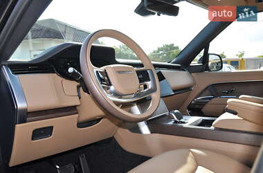 Внедорожник / Кроссовер Land Rover Range Rover 2024 в 