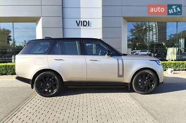 Позашляховик / Кросовер Land Rover Range Rover 2023 в 