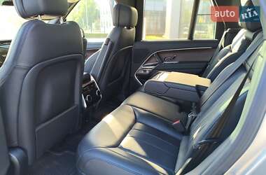 Позашляховик / Кросовер Land Rover Range Rover 2023 в 