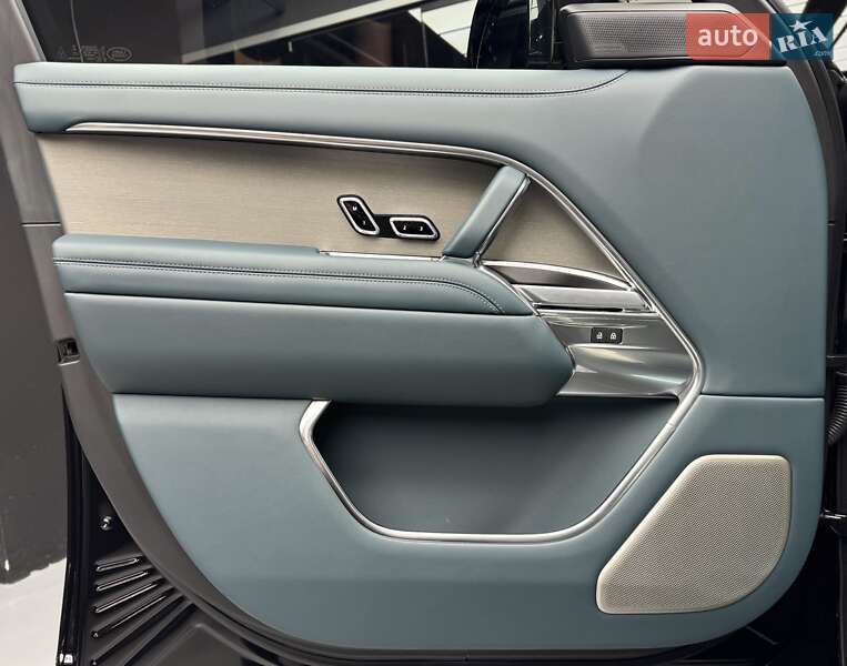 Внедорожник / Кроссовер Land Rover Range Rover 2023 в Киеве фото 25 Внедорожник / Кроссовер Land Rover Range Rover 2023 в Киеве