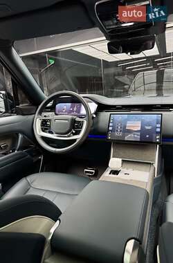 Внедорожник / Кроссовер Land Rover Range Rover 2023 в 