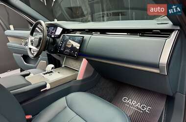 Внедорожник / Кроссовер Land Rover Range Rover 2023 в 