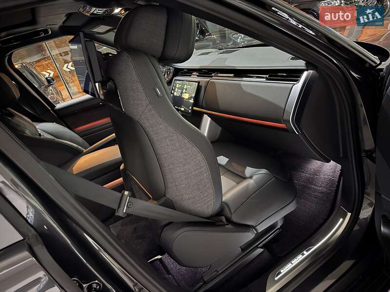 Внедорожник / Кроссовер Land Rover Range Rover 2023 в Одессе фото 154 Внедорожник / Кроссовер Land Rover Range Rover 2023 в Одессе
