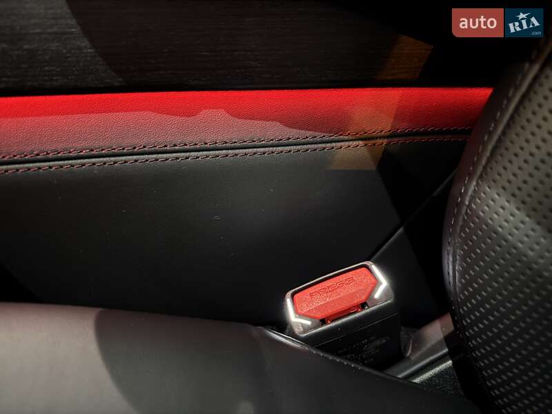 Внедорожник / Кроссовер Land Rover Range Rover 2023 в Одессе фото 110 Внедорожник / Кроссовер Land Rover Range Rover 2023 в Одессе