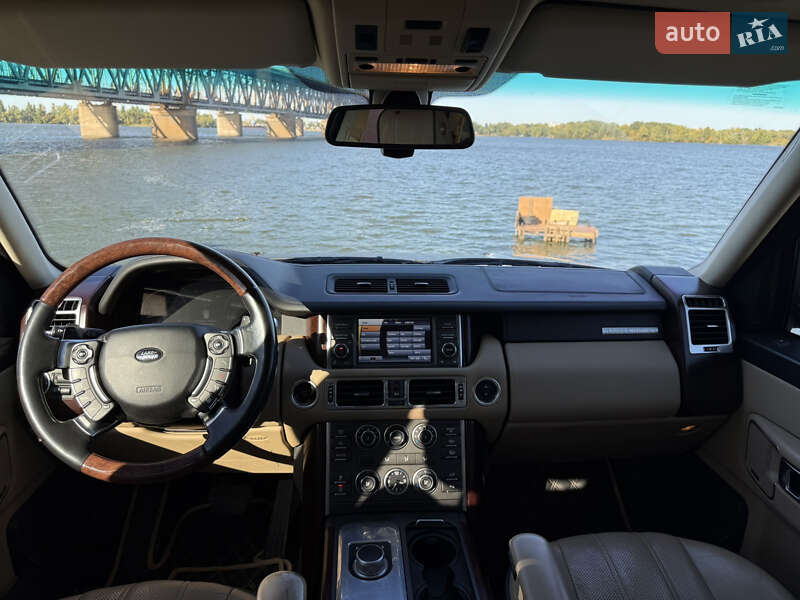 Позашляховик / Кросовер Land Rover Range Rover 2011 в Софіївці