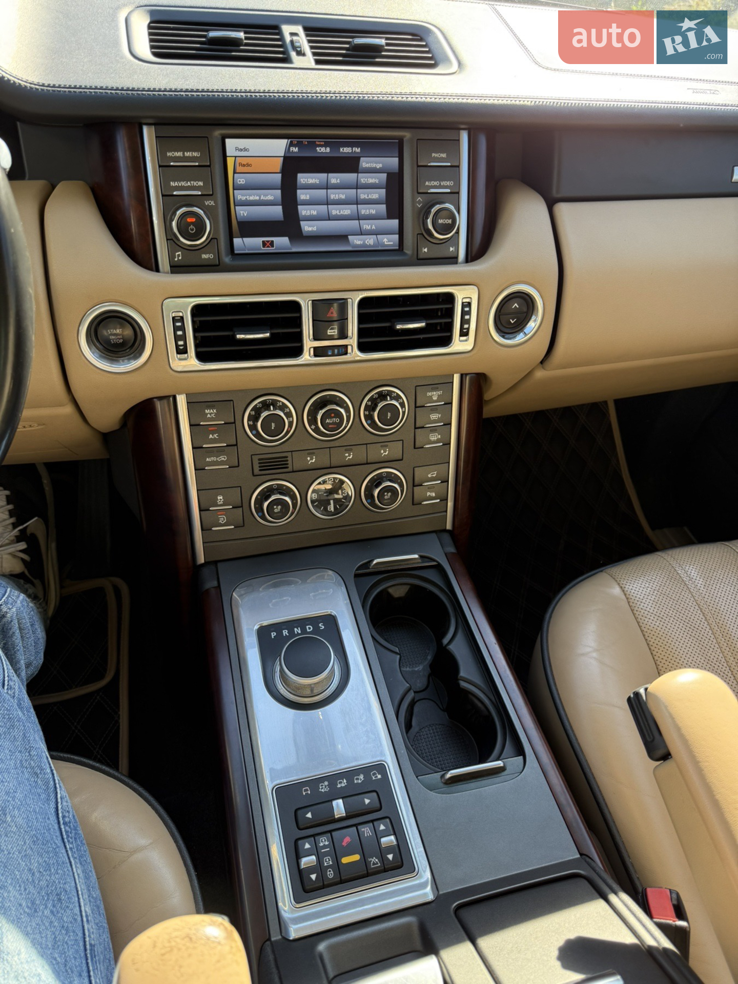 2011 Land Rover Range Rover - мініатюра 13