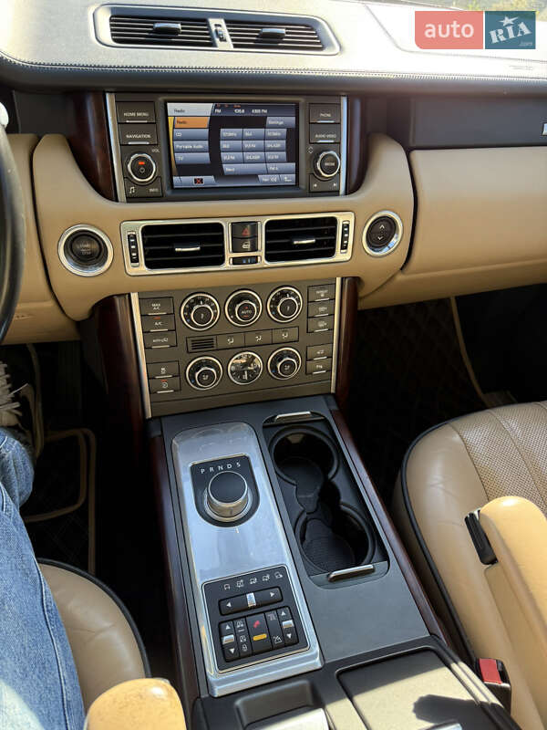 Позашляховик / Кросовер Land Rover Range Rover 2011 в Софіївці