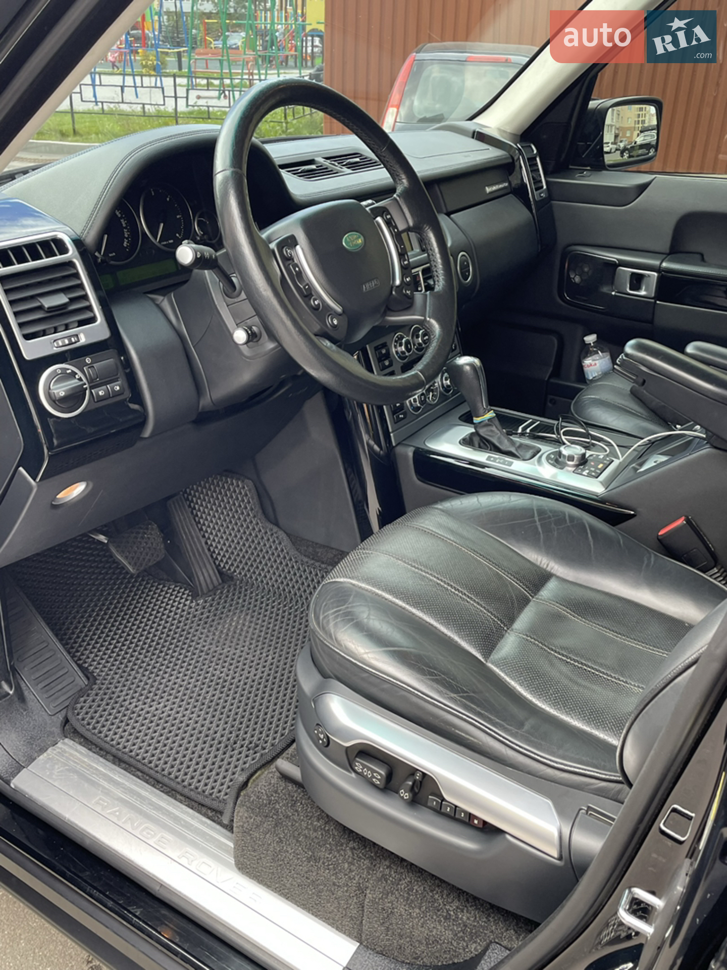 Land Rover Range Rover 2007 VIN SALLMAM748A273137 фото оголошення 41 з 43