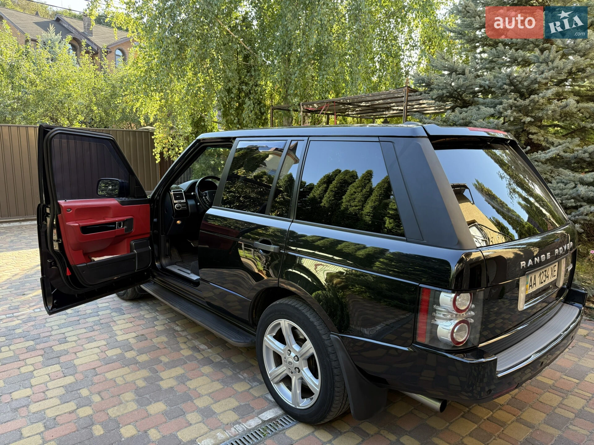 2010 Land Rover Range Rover - мініатюра 11