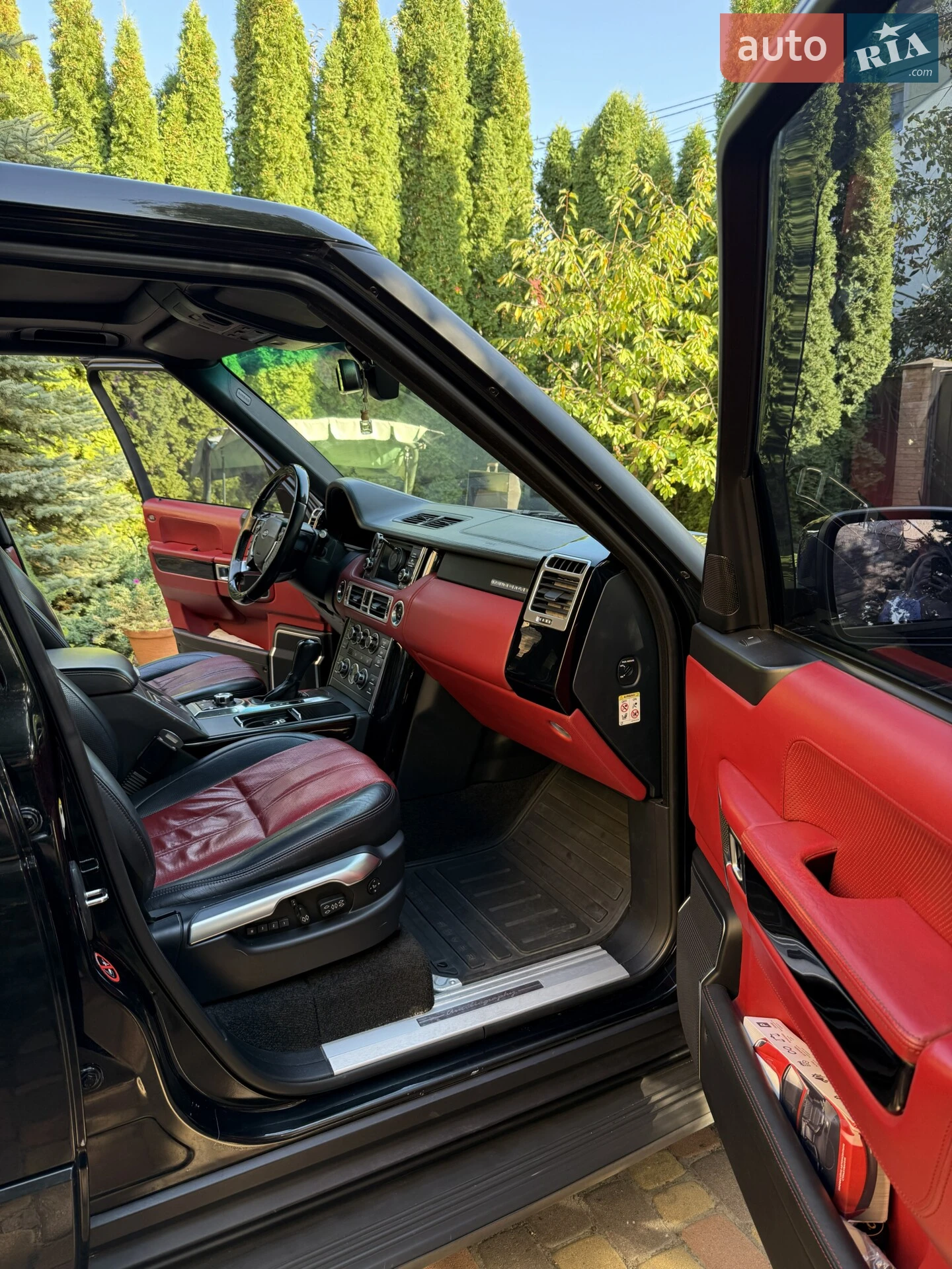 2010 Land Rover Range Rover - мініатюра 26