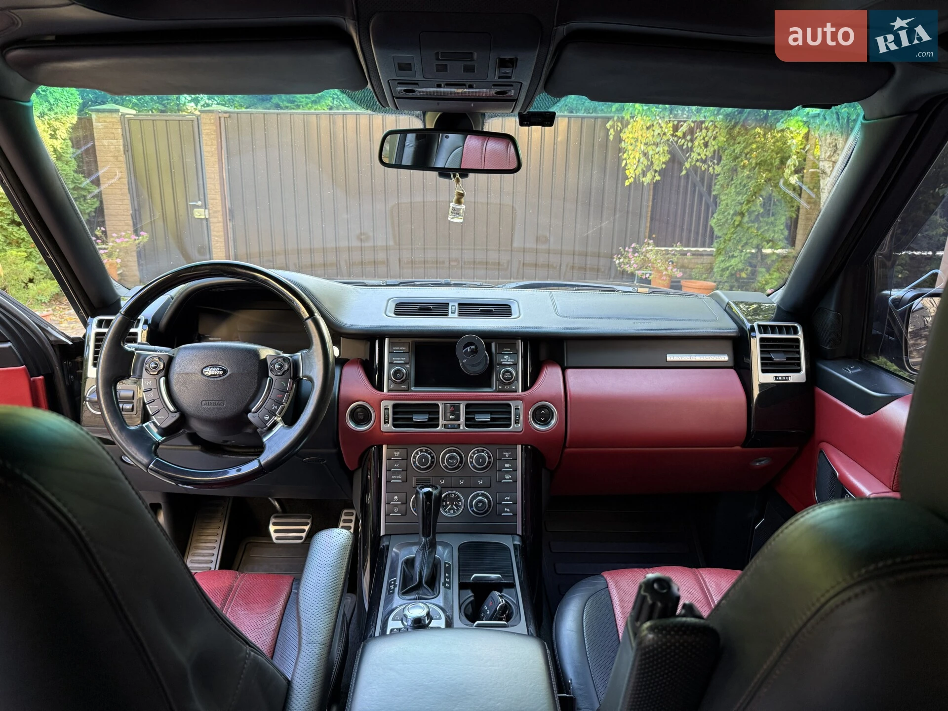 2010 Land Rover Range Rover - мініатюра 39
