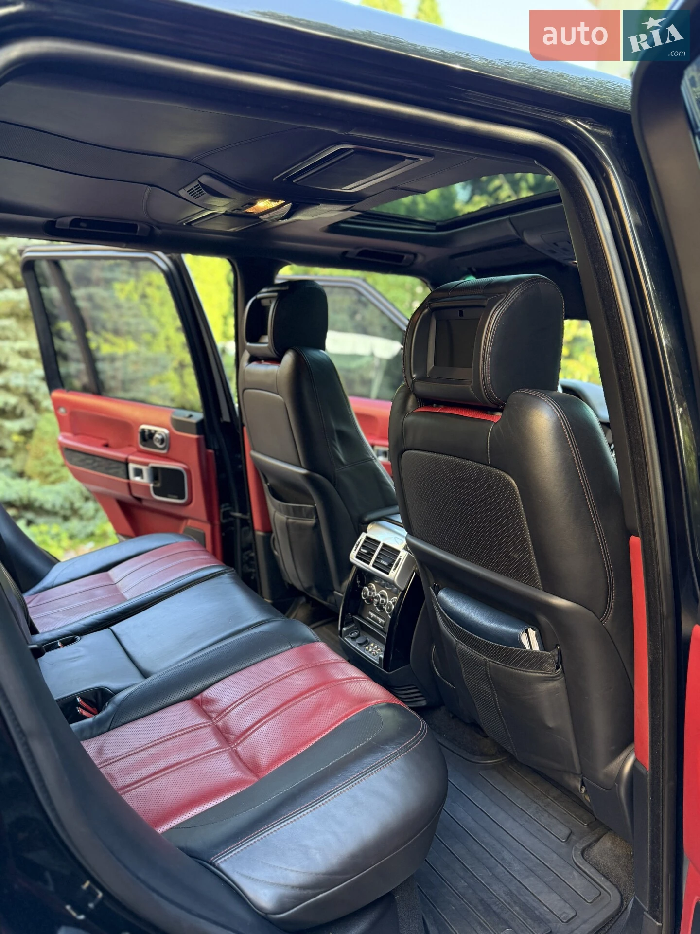 2010 Land Rover Range Rover - мініатюра 47