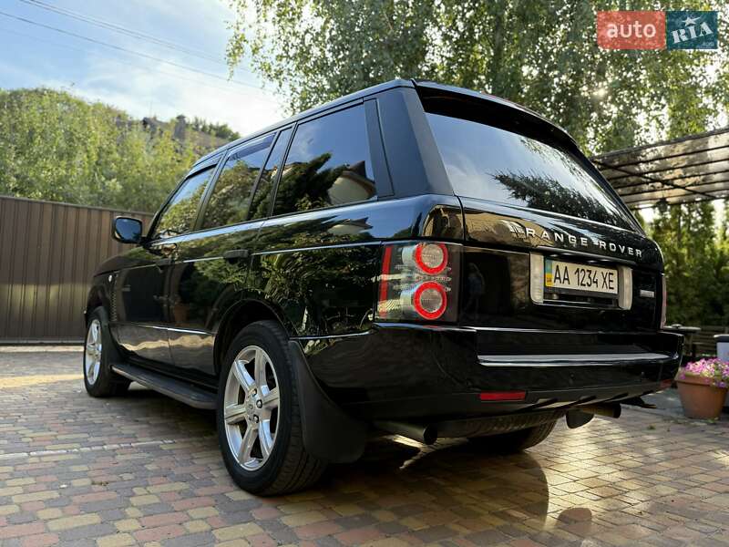 Внедорожник / Кроссовер Land Rover Range Rover 2010 в Киеве