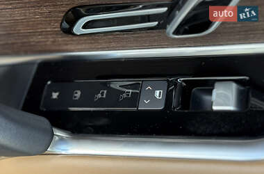 Внедорожник / Кроссовер Land Rover Range Rover 2022 в 