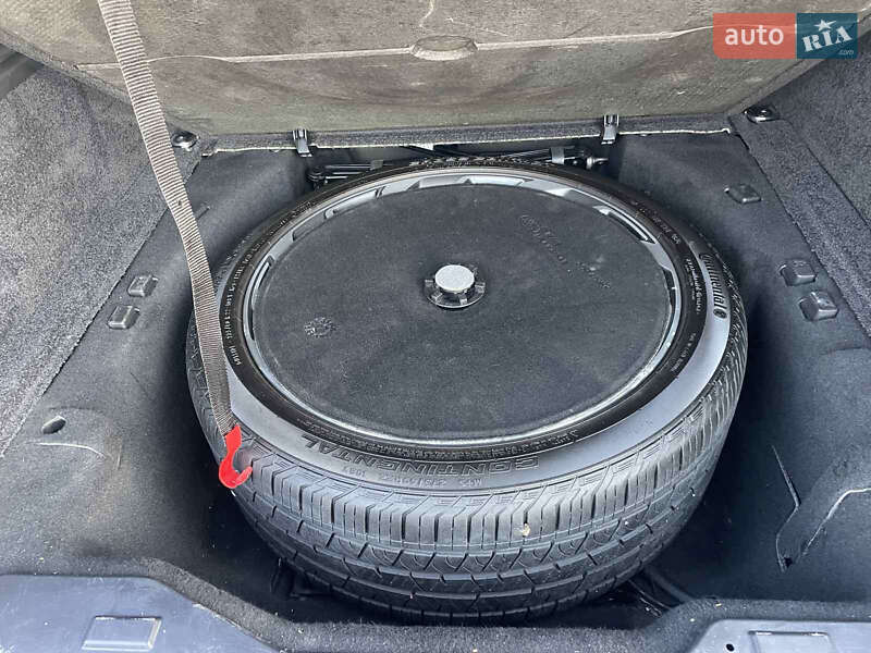 Внедорожник / Кроссовер Land Rover Range Rover 2015 в Киеве